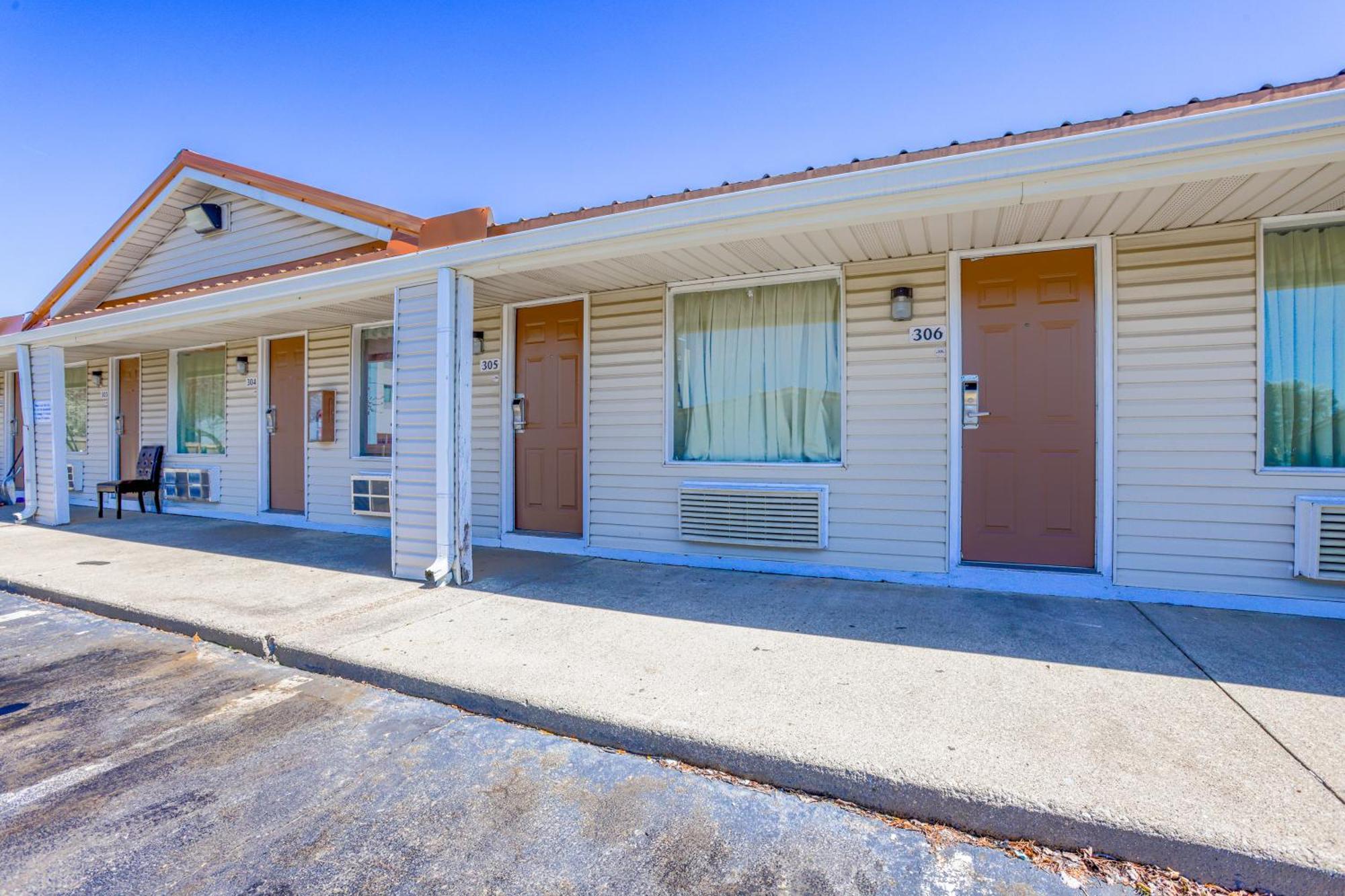 Cozy Garden Inn By Oyo Hwy 40 ריצ'מונד מראה חיצוני תמונה